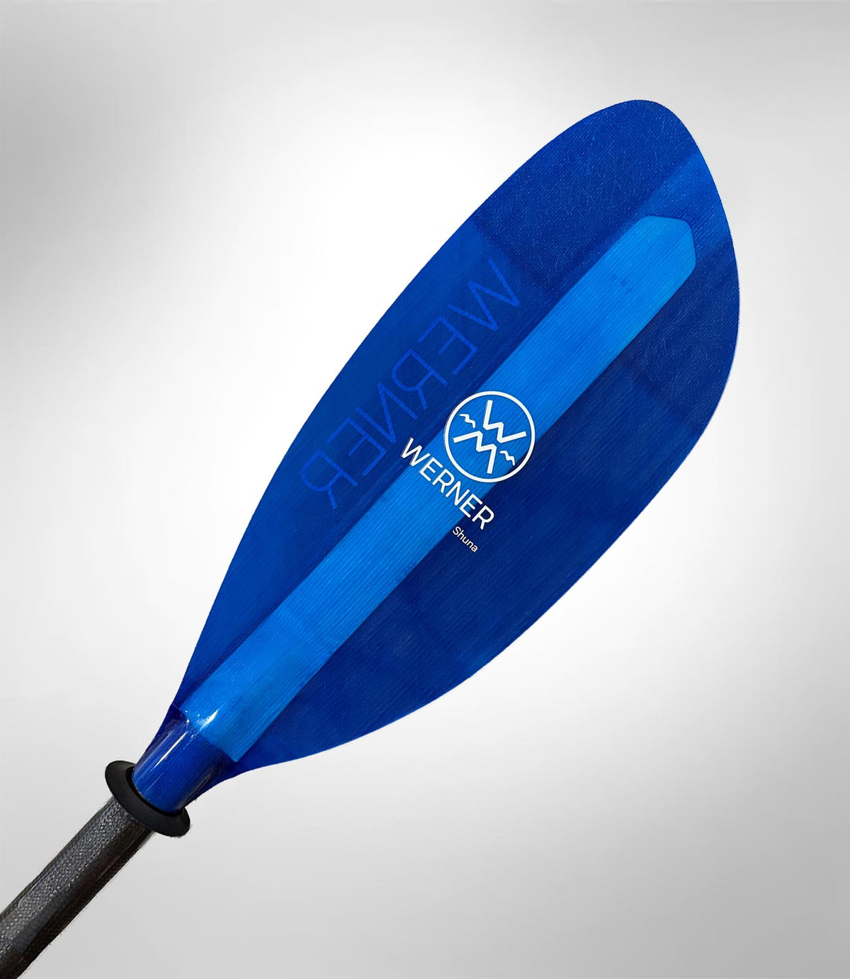 Werner Shuna kayak paddle blade blue
